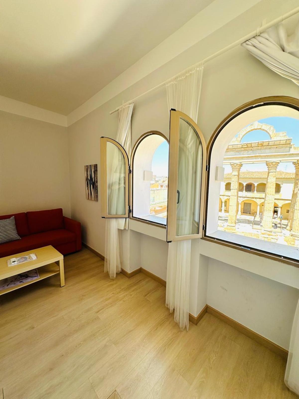 Apartamentos Templo Diana -Vistas Historicas- Mérida Zewnętrze zdjęcie